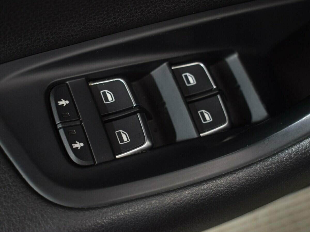 Audi A6, 2.0 л, Вариатор, 2012 фото 9