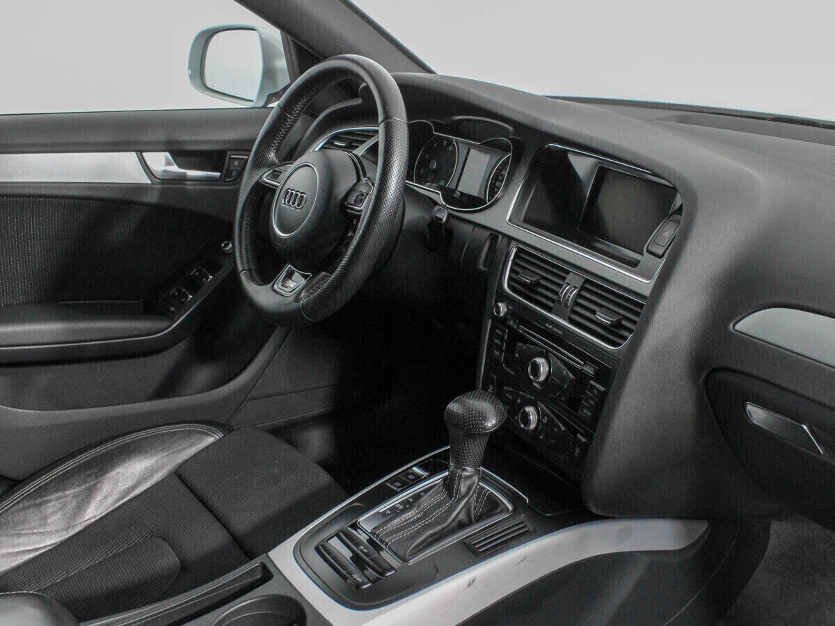 Audi A4 2.0 РКПП, 2011, 148 000 км фото 11
