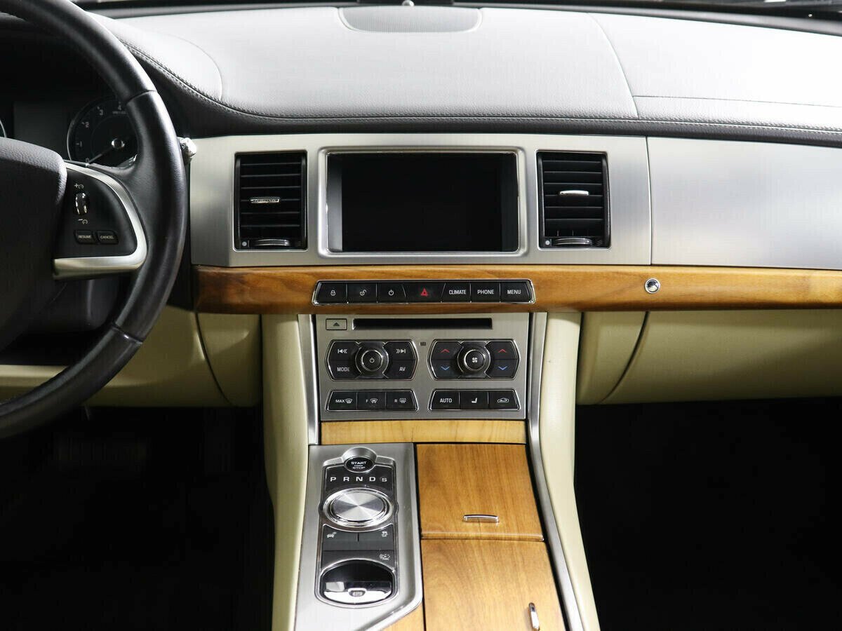 Jaguar XF, 2.0 л, АТ, 2013 фото 13