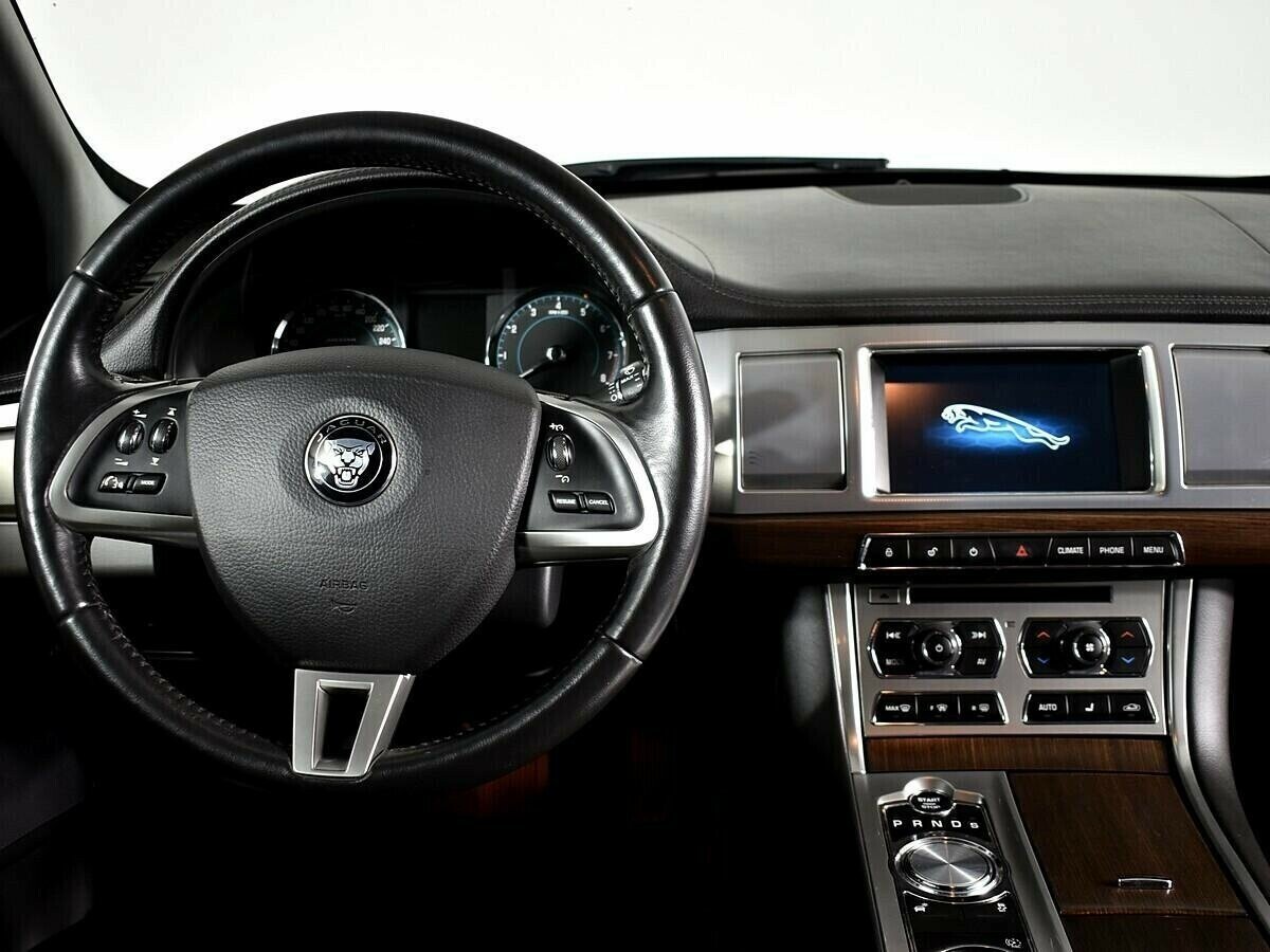 Jaguar XF, 2.0 л, АТ, 2014 фото 12