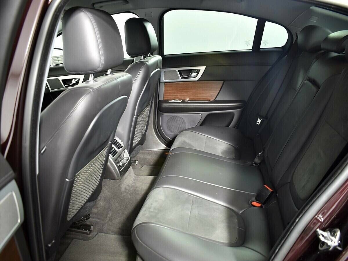 Jaguar XF, 2.0 л, АТ, 2014 фото 1