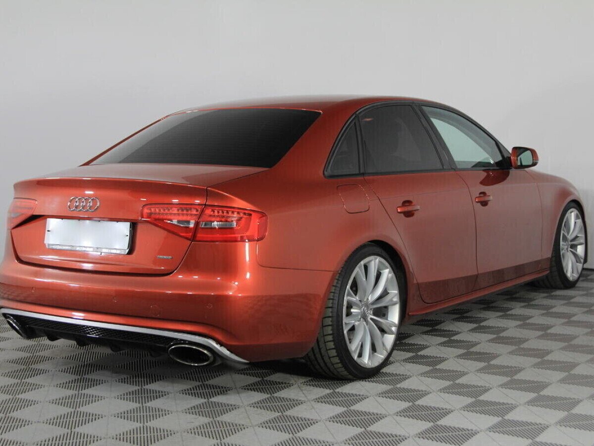 Audi A4 2.0 РКПП, 2011, 145 000 км фото 2