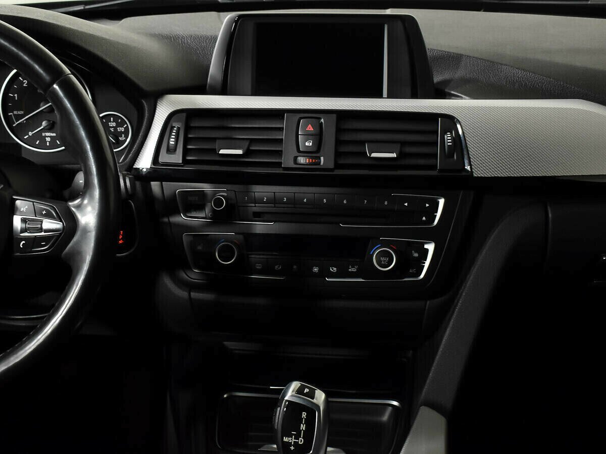 BMW 3 серии, 2.0 л, АТ, 2015 фото 15