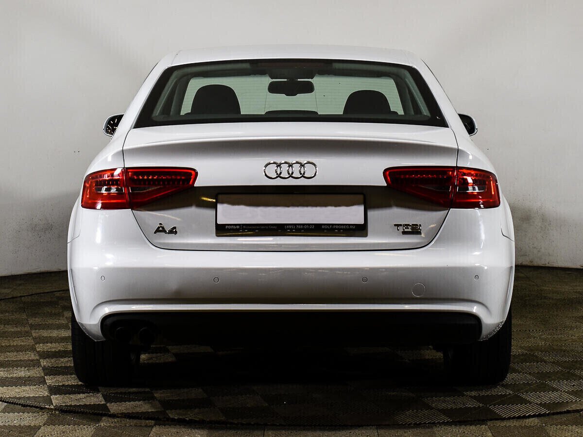 Audi A4 2.0 РКПП, 2011, 153 000 км фото 6