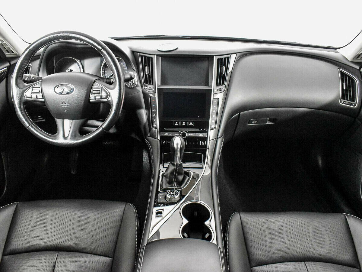 Infiniti Q50, 2.0 л, АТ, 2016 фото 11