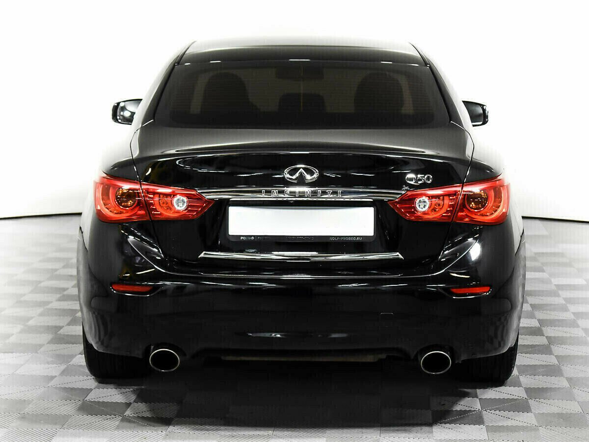 Infiniti Q50, 2.0 л, АТ, 2017 фото 7