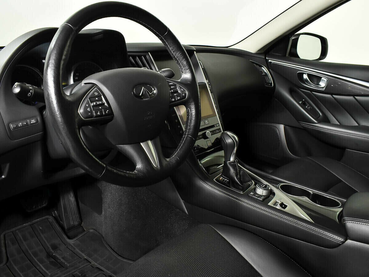 Infiniti Q50, 2.0 л, АТ, 2017 фото 11