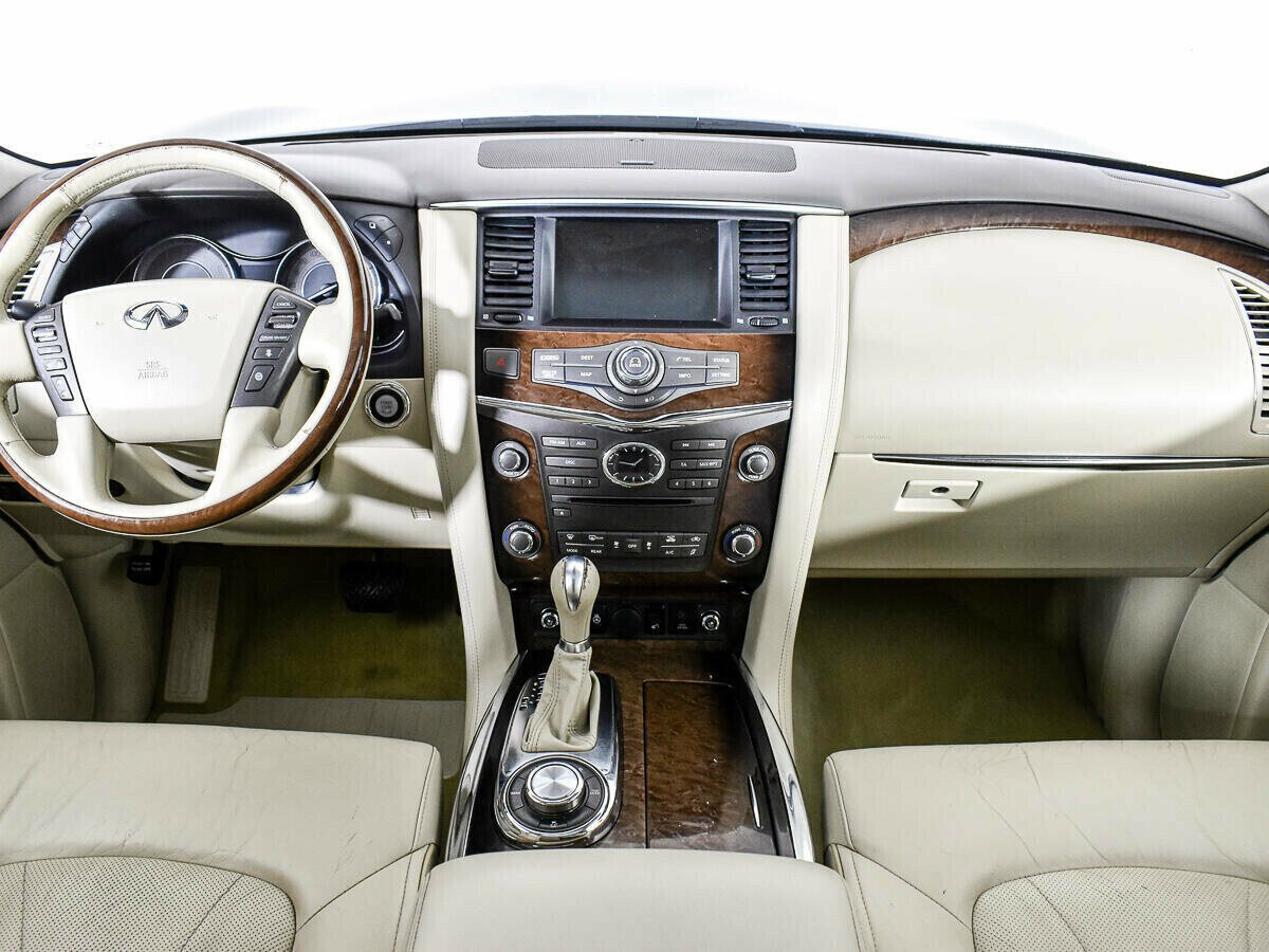 Infiniti QX56, 5.6 л, АТ, 2012 фото 9