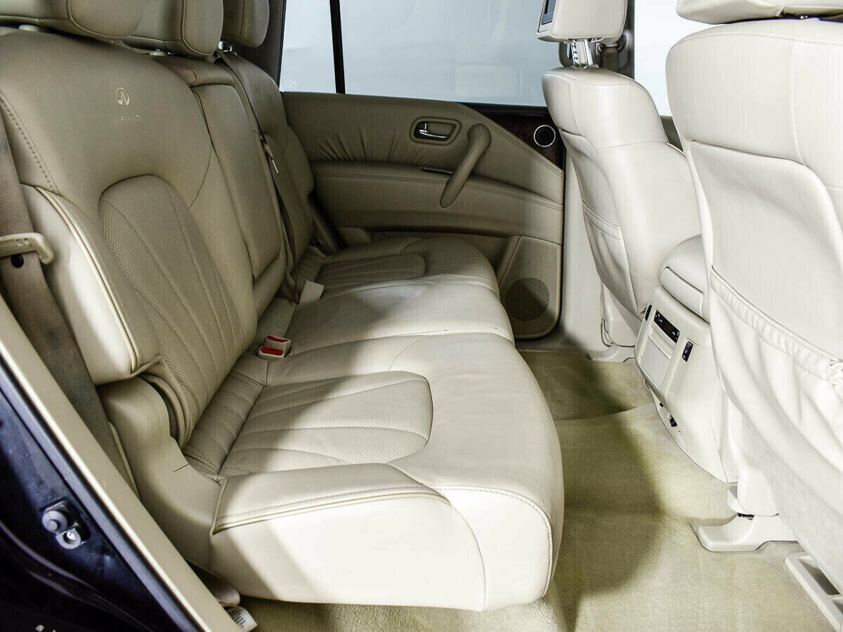 Infiniti QX56, 5.6 л, АТ, 2012 фото 2