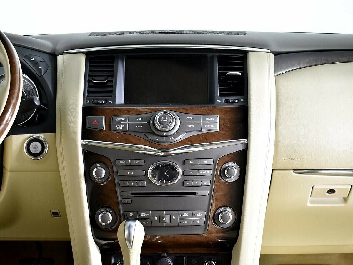 Infiniti QX56, 5.6 л, АТ, 2011 фото 13