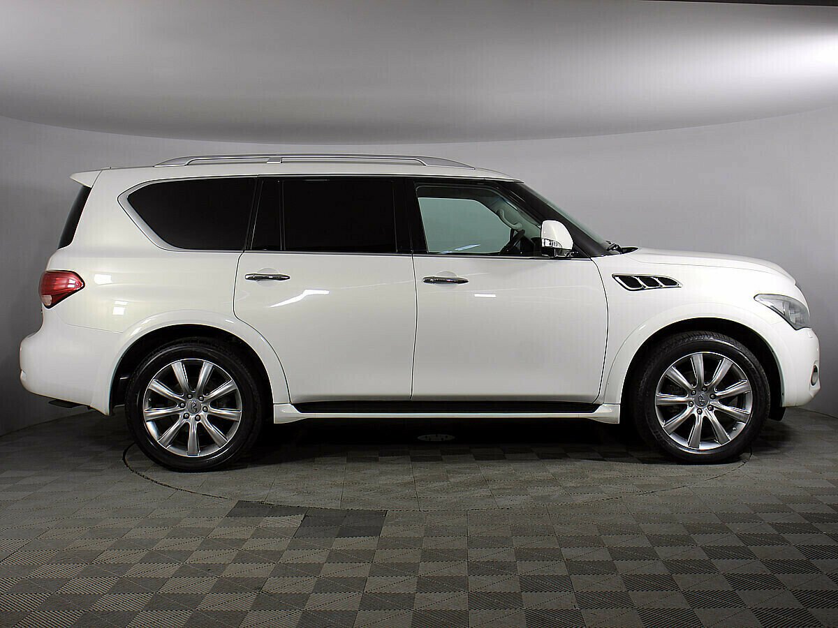Infiniti QX56, 5.6 л, АТ, 2011 фото 8