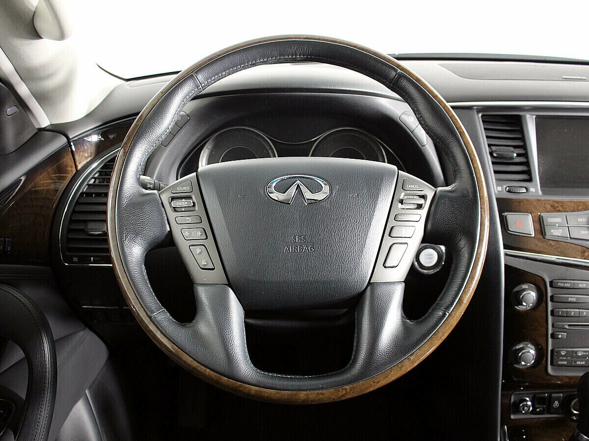 Infiniti QX56, 5.6 л, АТ, 2011 фото 11