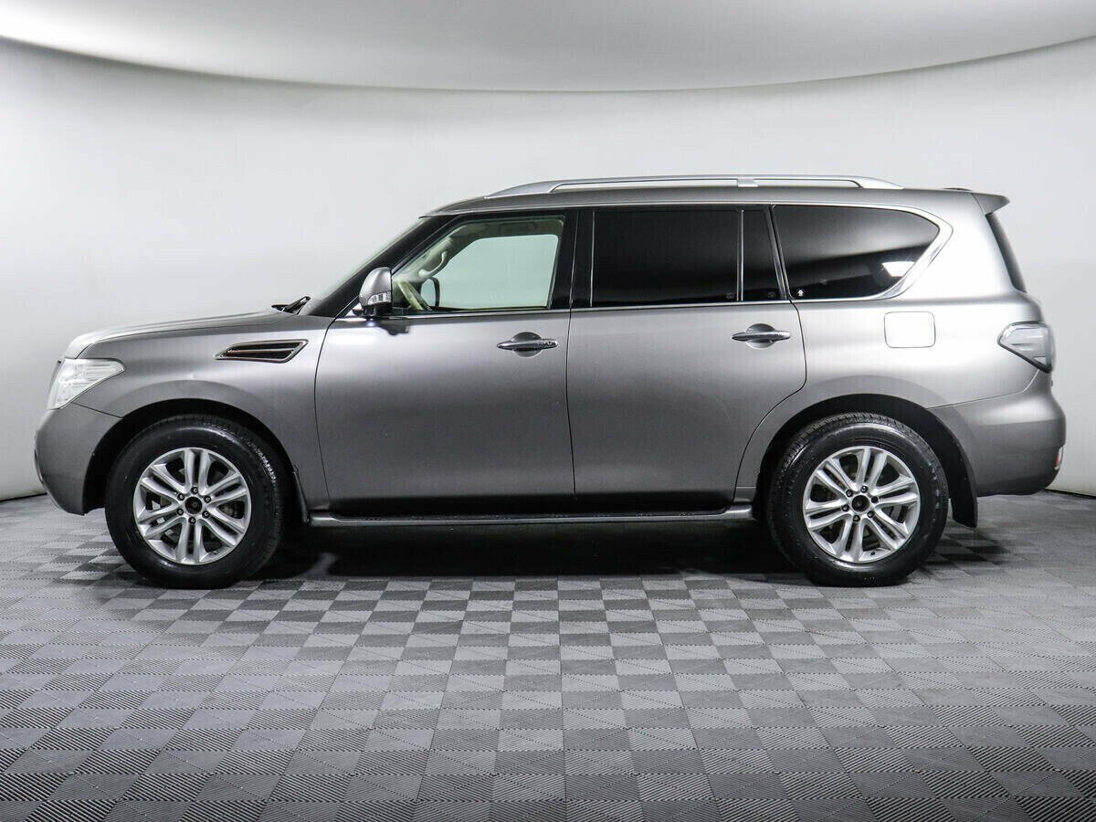 Nissan Patrol, 5.6 л, АТ, 2010 фото 9