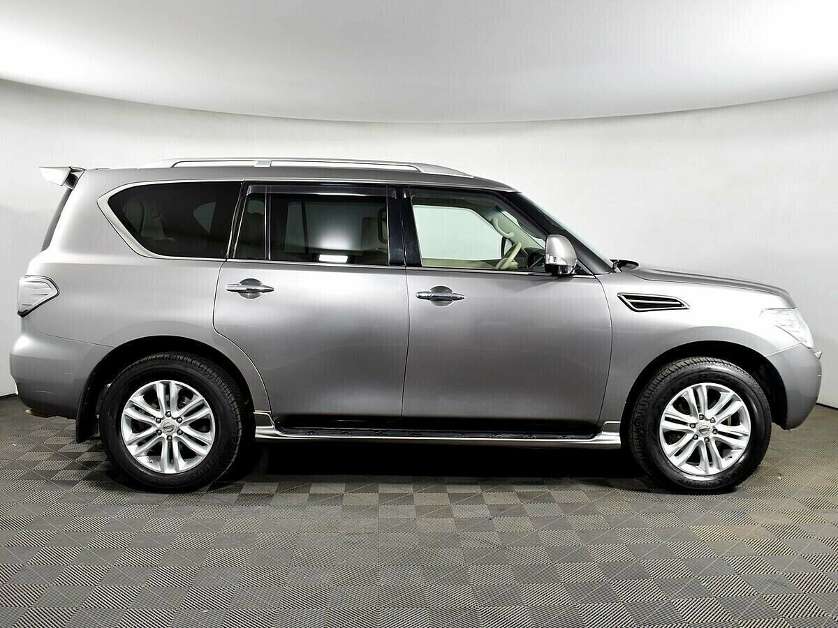 Nissan Patrol, 5.6 л, АТ, 2011 фото 10