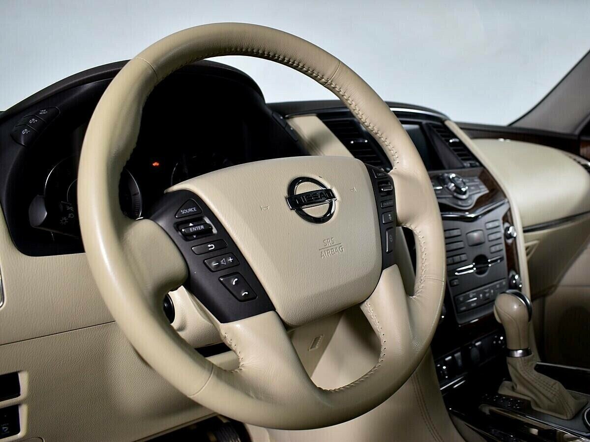 Nissan Patrol, 5.6 л, АТ, 2011 фото 11