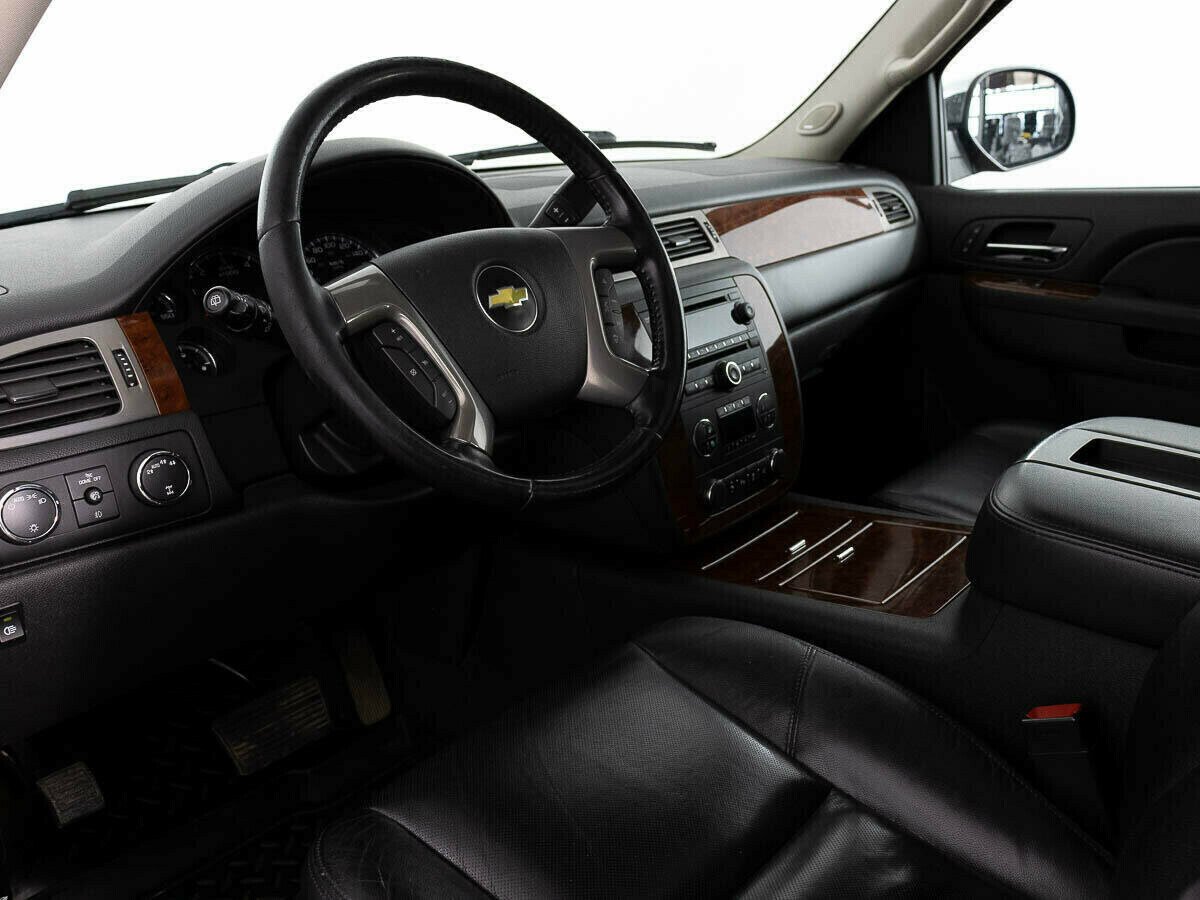 Chevrolet Tahoe, 5.3 л, АТ, 2011 фото 13