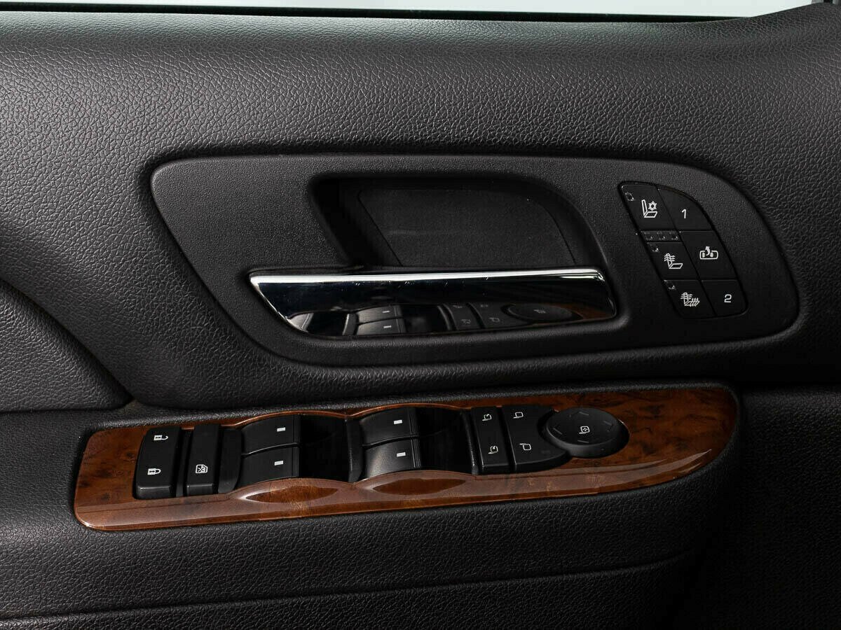 Chevrolet Tahoe, 5.3 л, АТ, 2011 фото 18