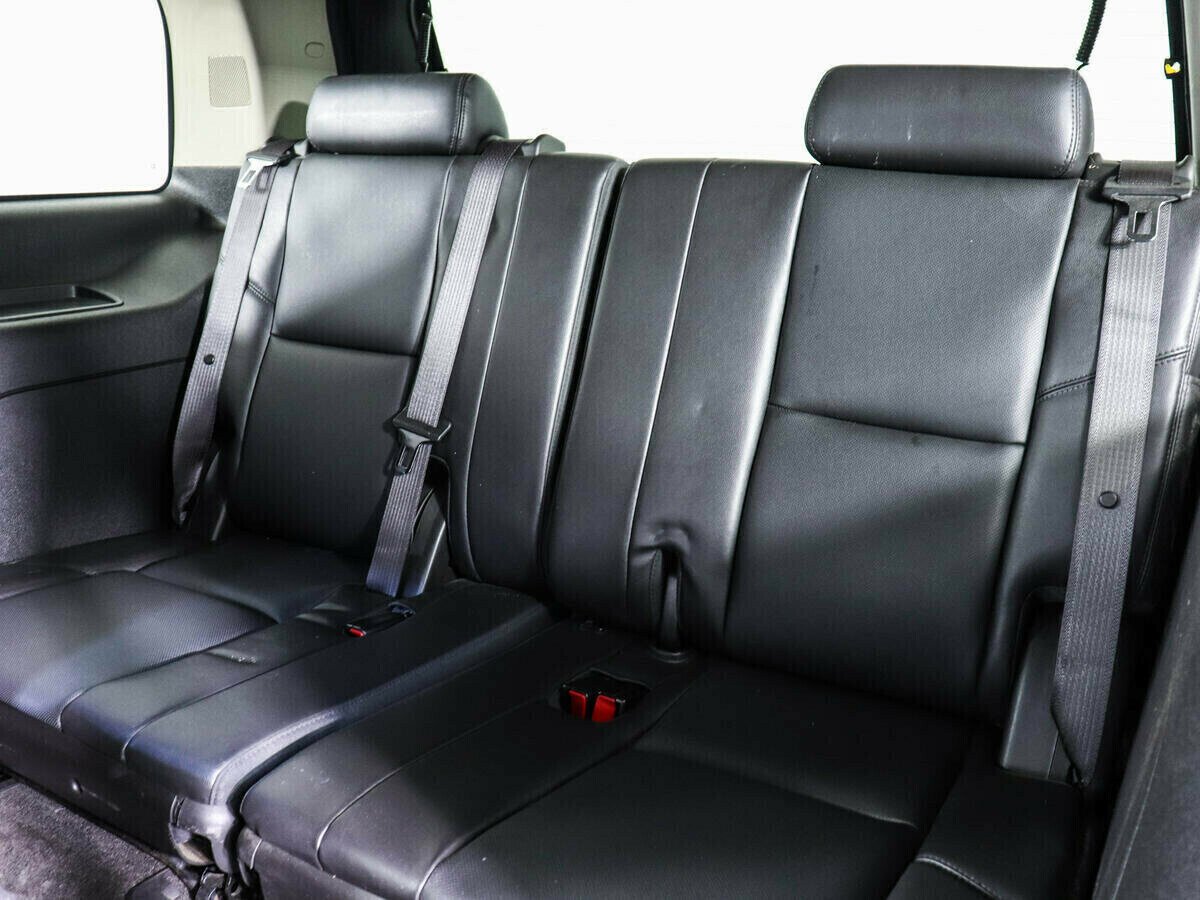 Chevrolet Tahoe, 5.3 л, АТ, 2012 фото 1