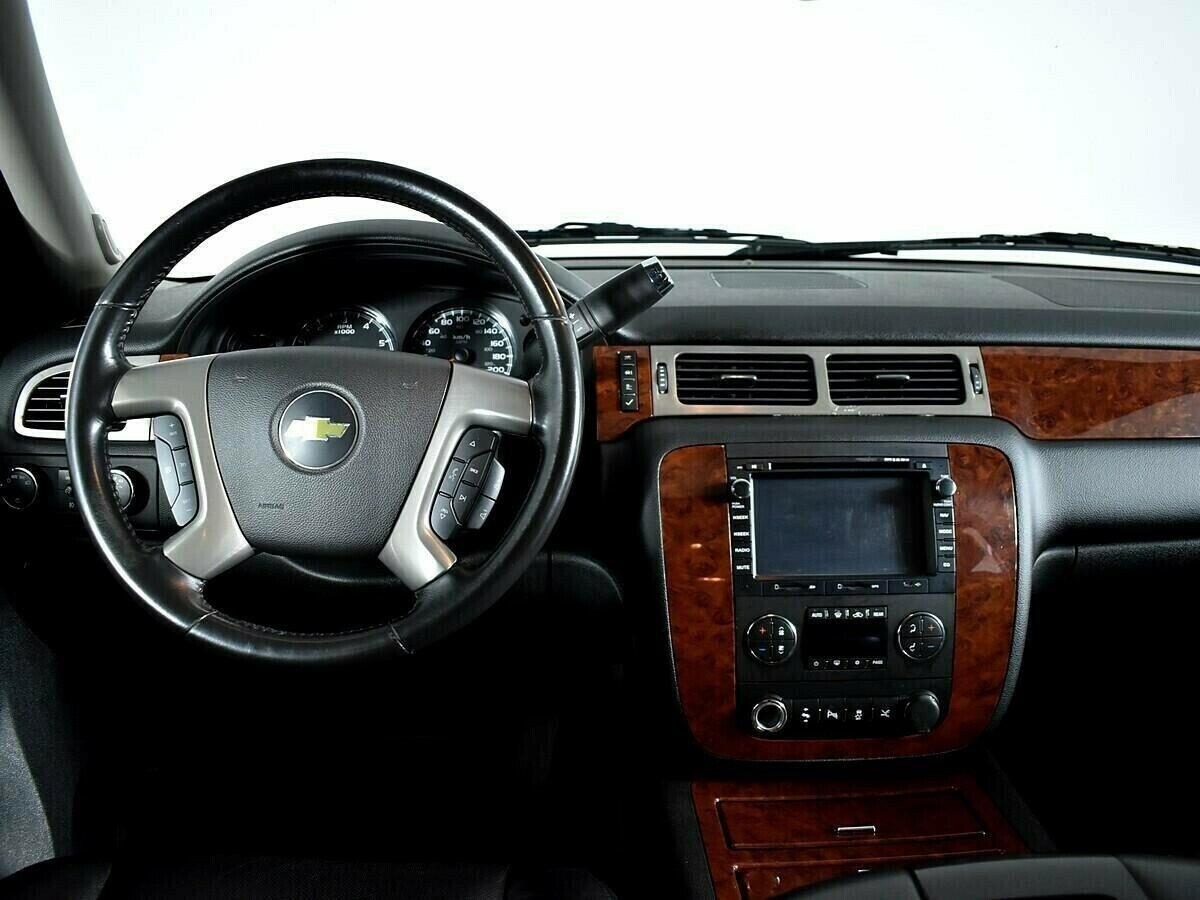 Chevrolet Tahoe, 5.3 л, АТ, 2013 фото 10