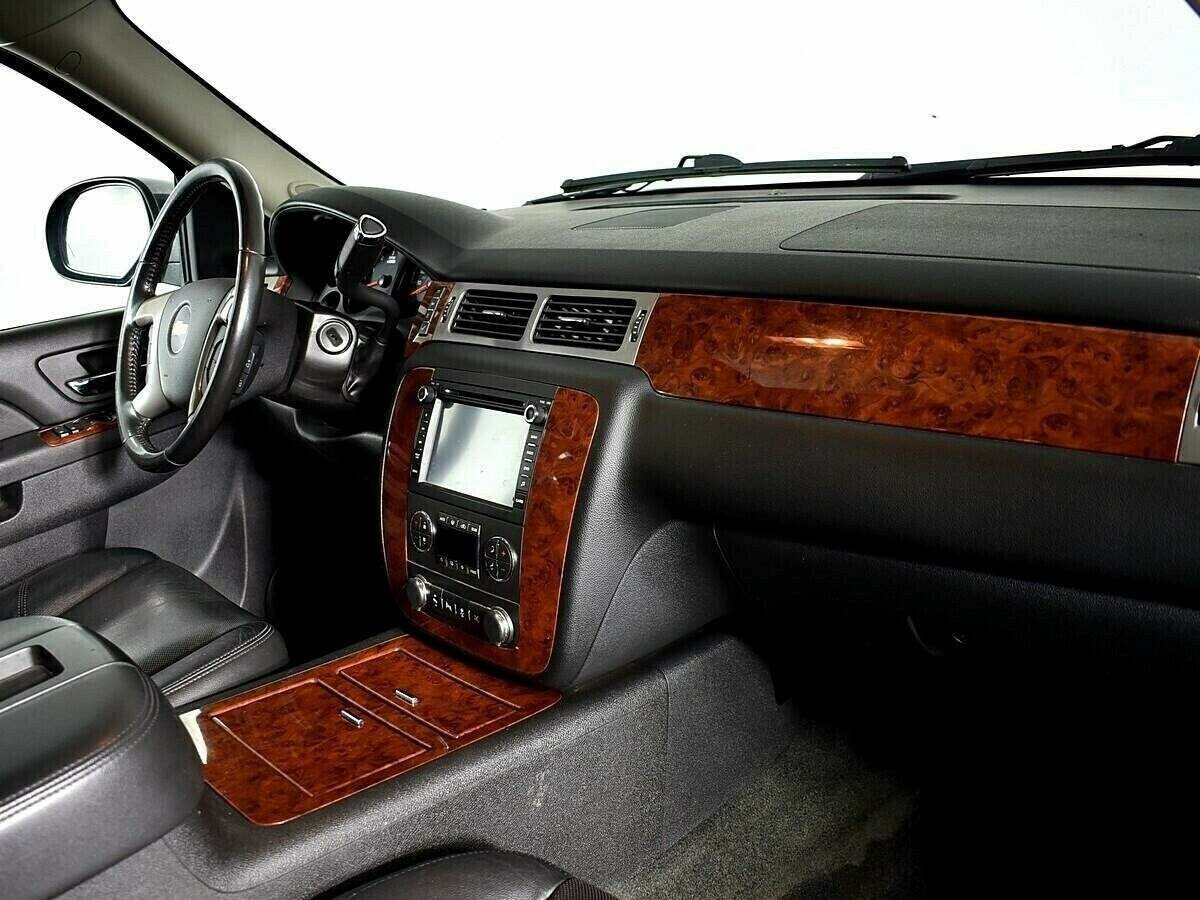 Chevrolet Tahoe, 5.3 л, АТ, 2014 фото 2