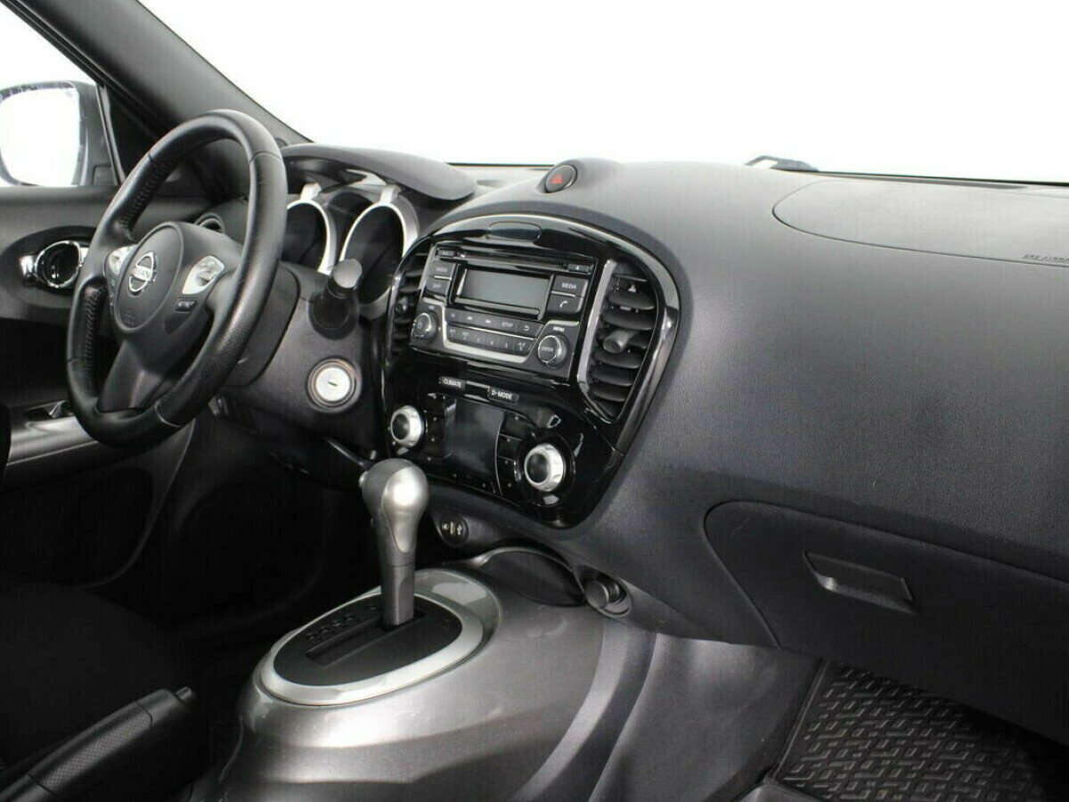 Nissan Juke, 1.6 л, Вариатор, 2014 фото 9