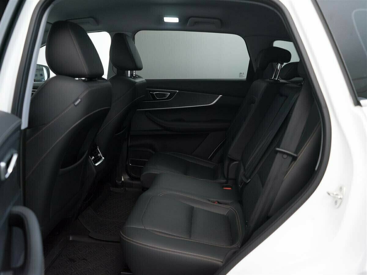 Chery Tiggo 8, 2.0 л, Вариатор, 2019 фото 1