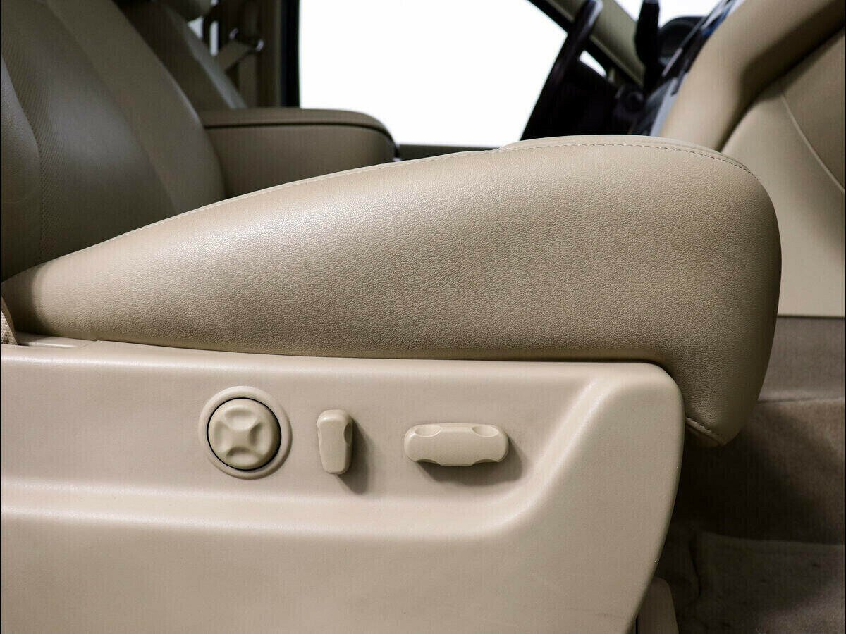 Cadillac Escalade, 6.2 л, АТ, 2013 фото 15