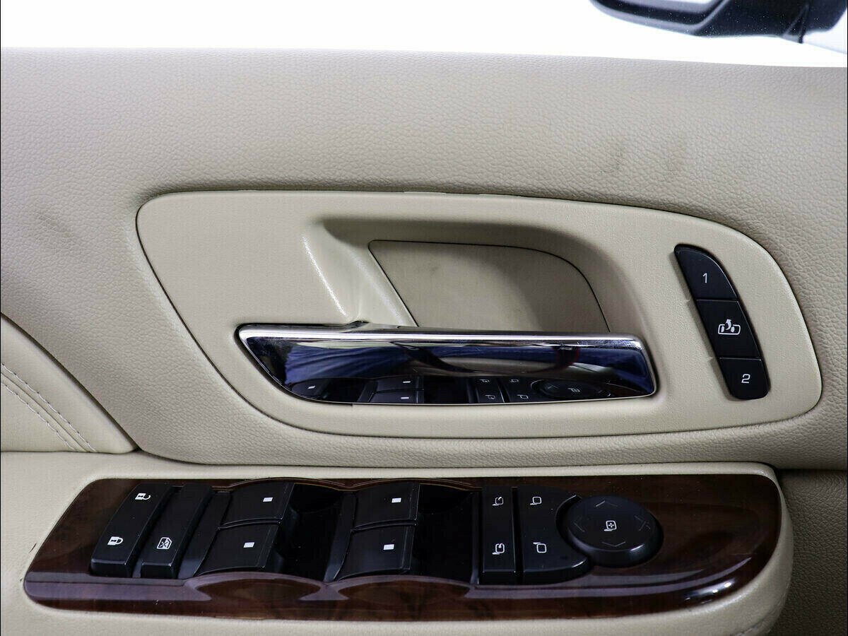 Cadillac Escalade, 6.2 л, АТ, 2013 фото 8