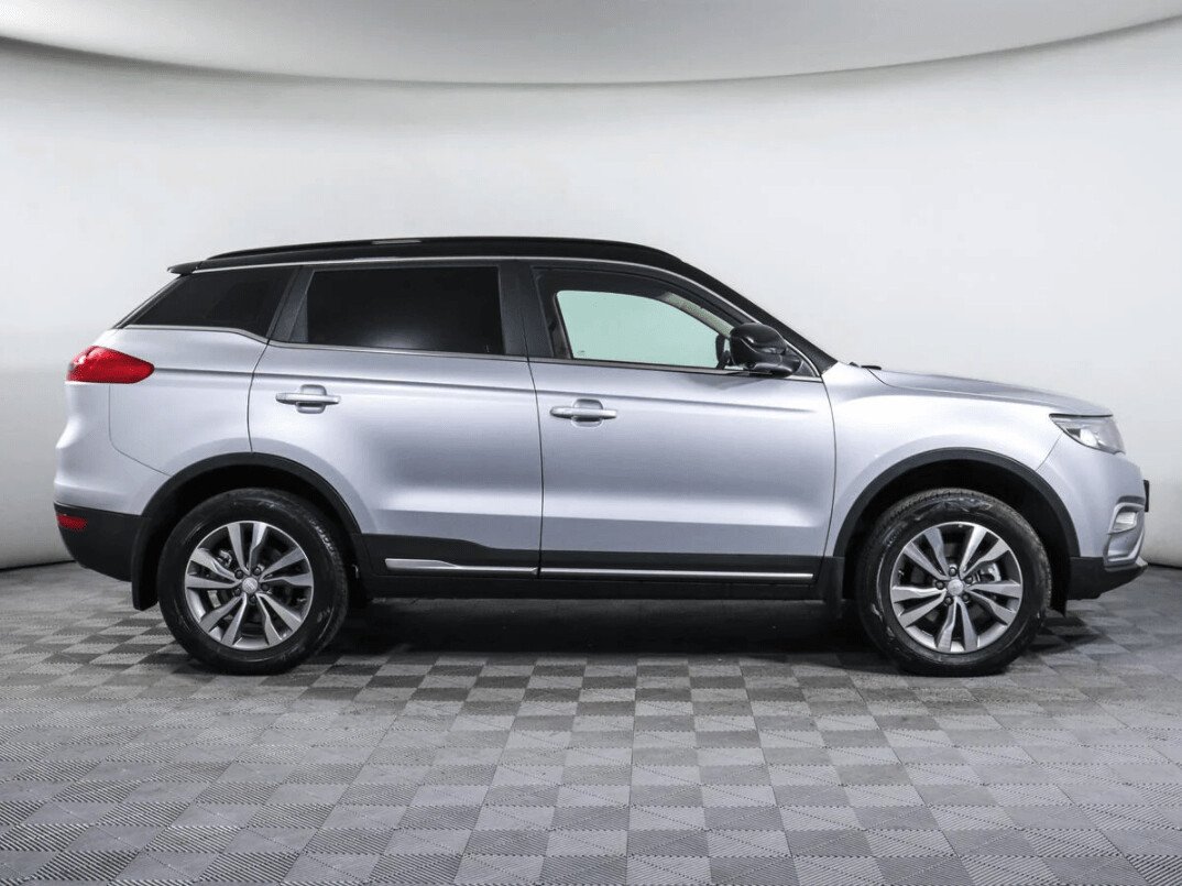 Geely Atlas, 2.4 л, АТ, 2021 фото 9