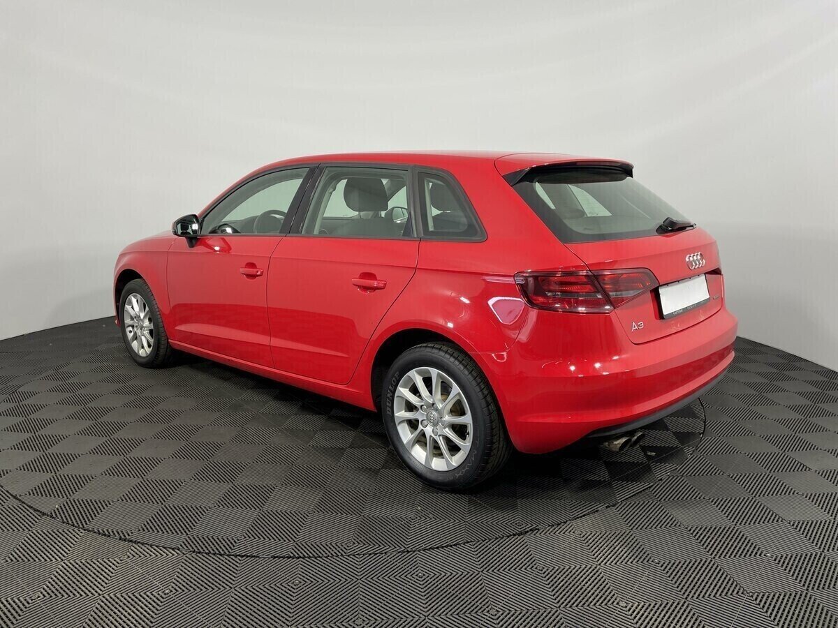 Audi A3, 1.8 л, Робот, 2015 фото 8