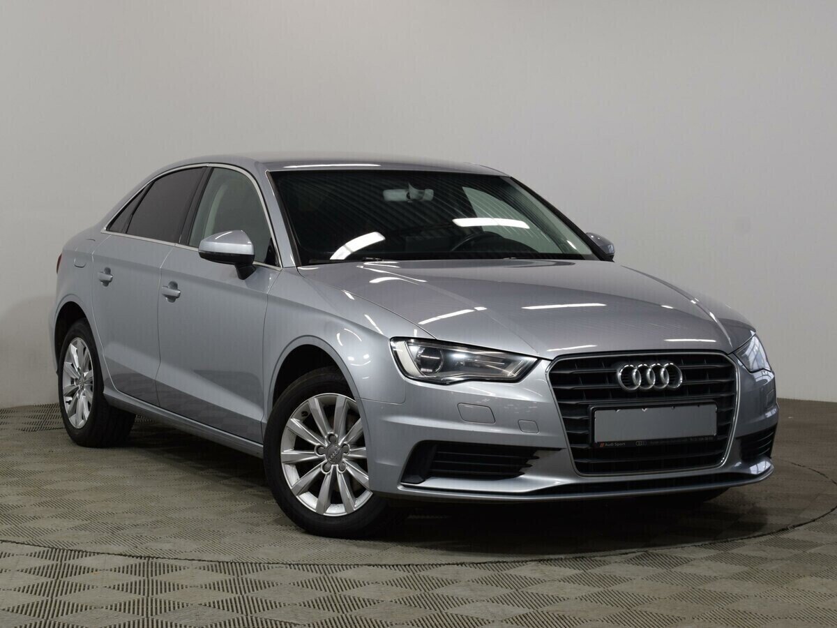 Audi A3, 1.0 л, Робот, 2016 фото 5