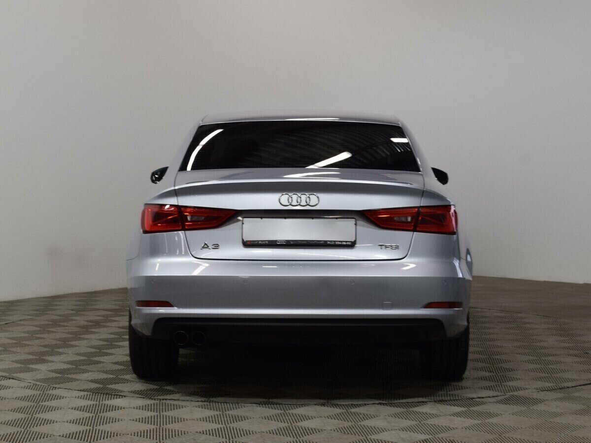 Audi A3, 1.0 л, Робот, 2016 фото 7