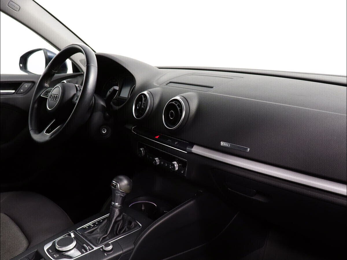 Audi A3, 1.5 л, Робот, 2018 фото 2