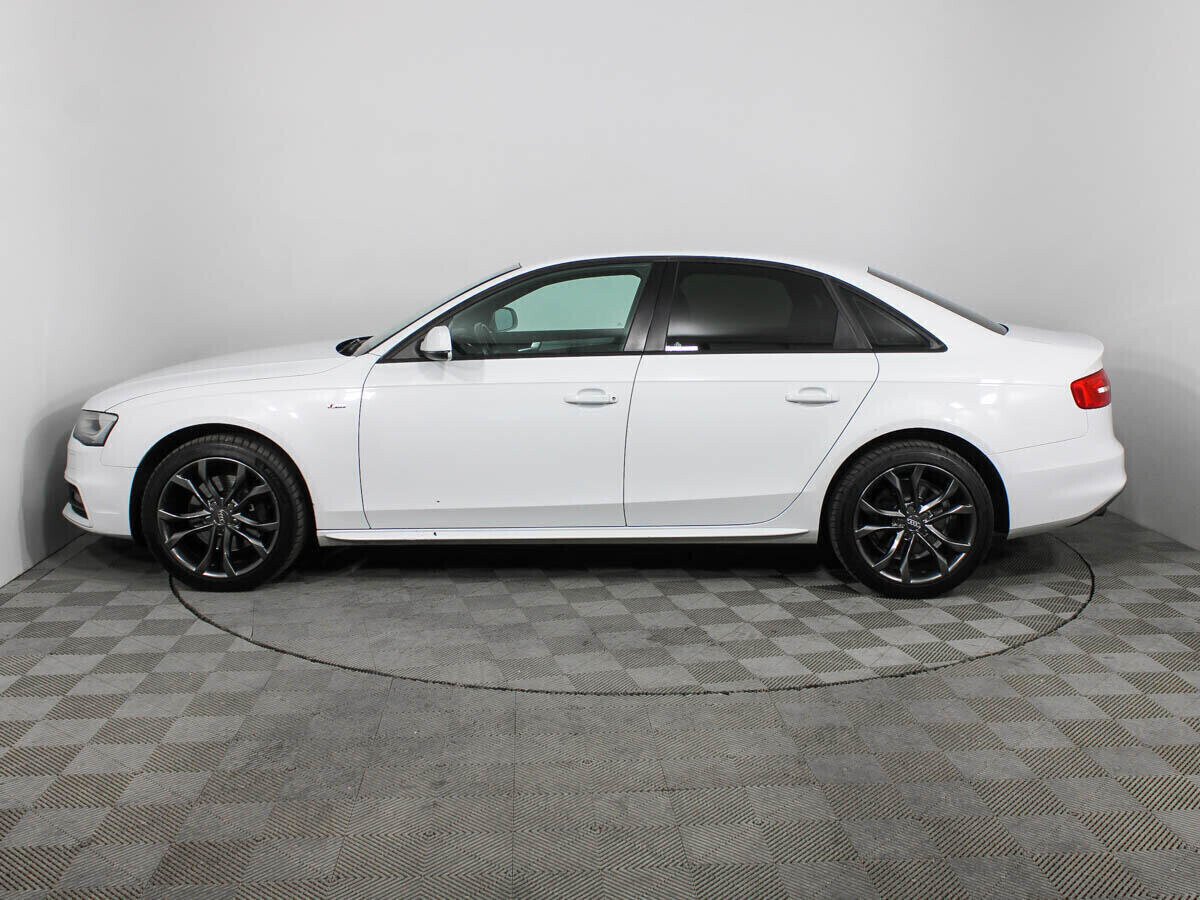 Audi A4, 2.0 л, Робот, 2011 фото 9