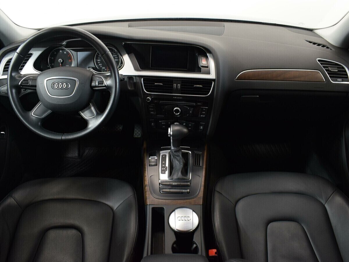 Audi A4, 1.8 л, Вариатор, 2015 фото 8