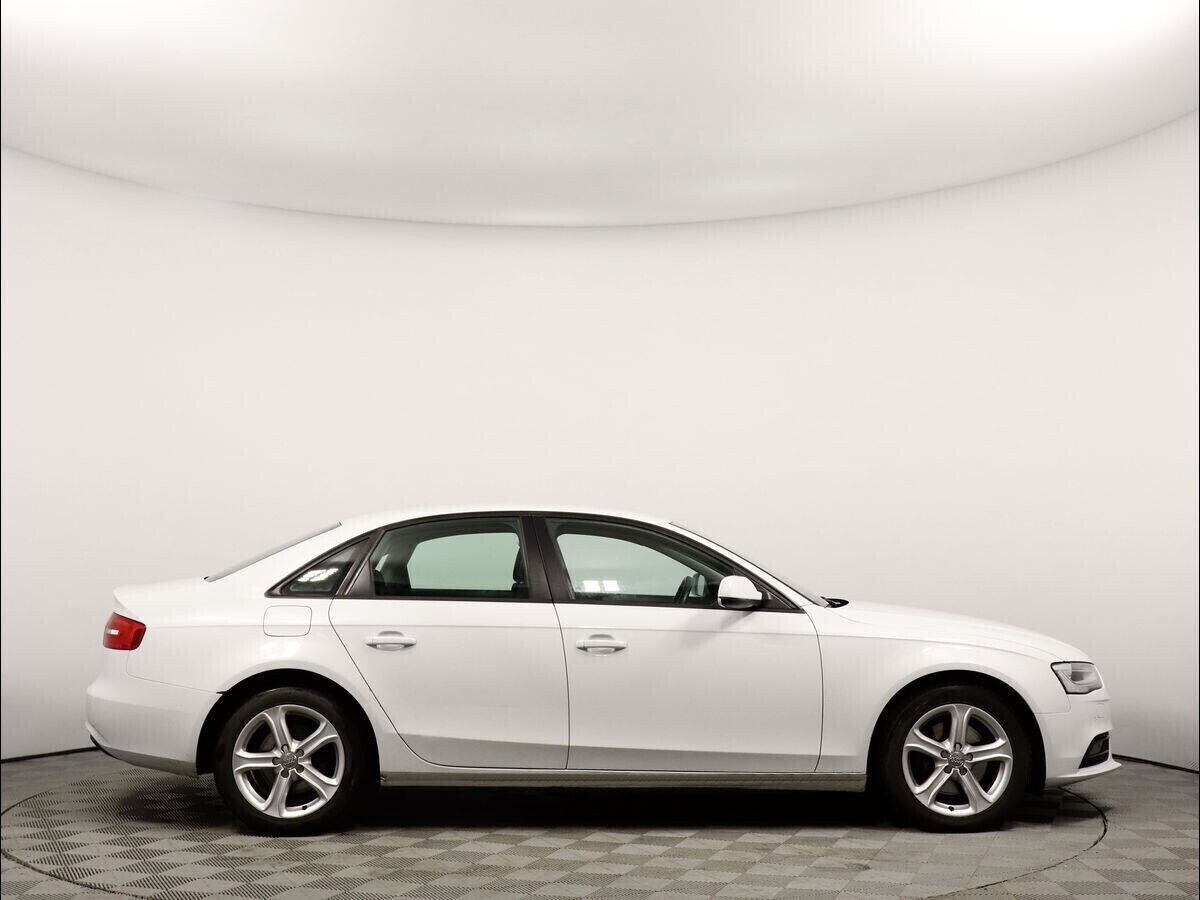 Audi A4, 1.8 л, Вариатор, 2015 фото 7