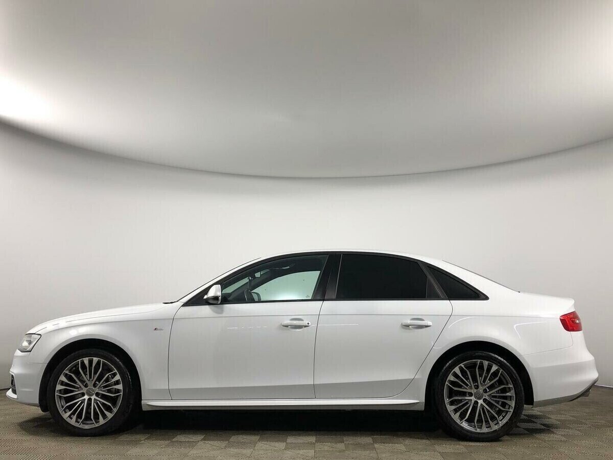 Audi A4, 2.0 л, Робот, 2015 фото 9