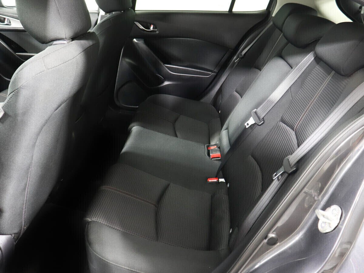 Mazda 3, 1.5 л, АТ, 2018 фото 1