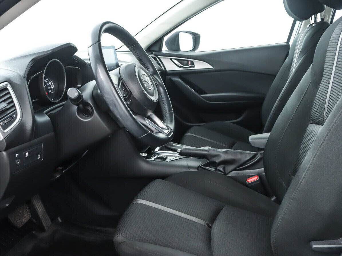 Mazda 3, 1.5 л, АТ, 2018 фото 9