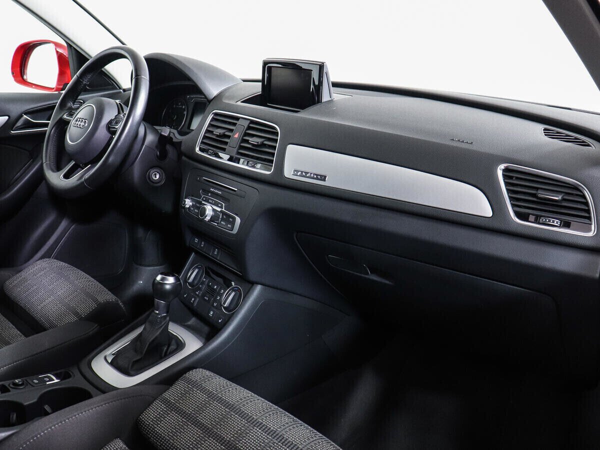 Audi Q3, 2.0 л, Робот, 2016 фото 2