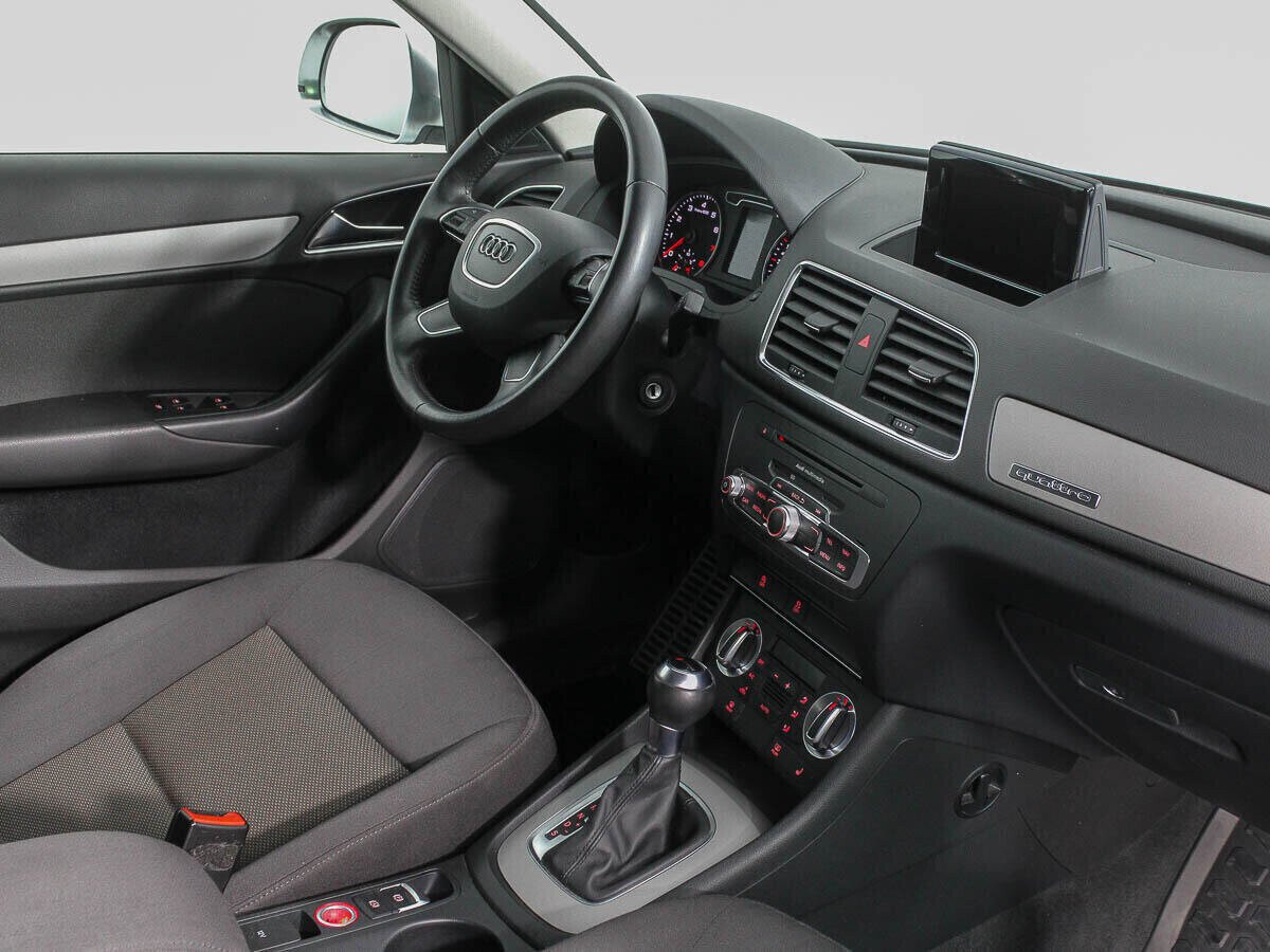 Audi Q3, 2.0 л, Робот, 2013 фото 2