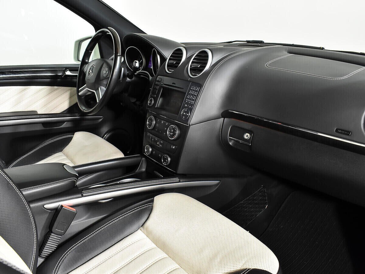 Mercedes-Benz GL-Класс, 3.0 л, АТ, 2012 фото 16