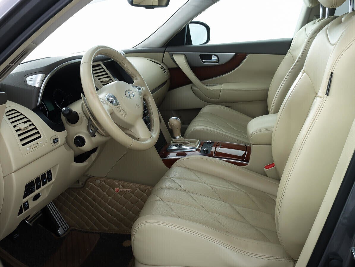 Infiniti FX, 3.7 л, АТ, 2012 фото 9
