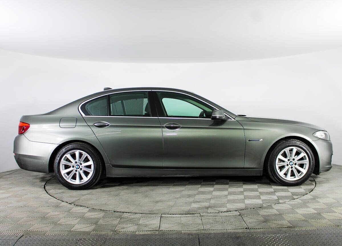 BMW 5 серии, 2.0 л, АТ, 2014 фото 8