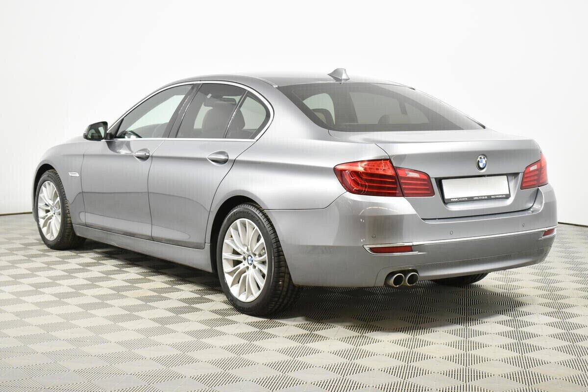 BMW 5 серии, 3.0 л, АТ, 2015 фото 8