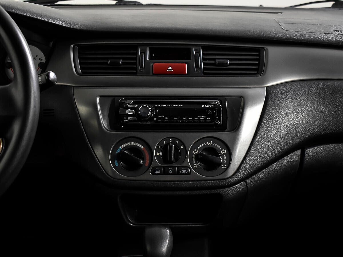 Mitsubishi Lancer 1.5 АКПП, 2009, 178 000 км фото 7