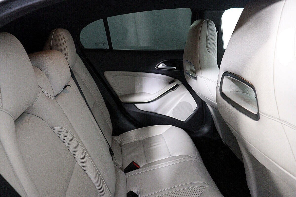 Mercedes-Benz GLA, 2.0 л, Робот, 2014 фото 1