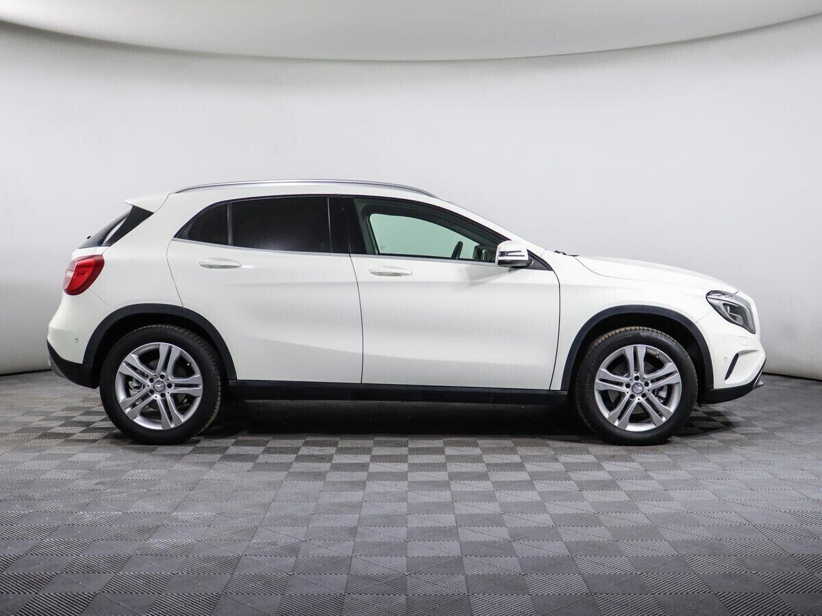 Mercedes-Benz GLA, 2.0 л, Робот, 2016 фото 10