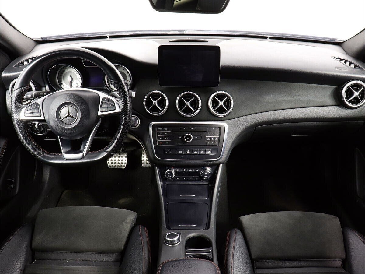Mercedes-Benz GLA, 1.6 л, Робот, 2016 фото 9
