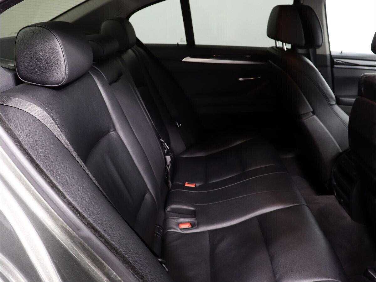 BMW 5 серии, 2.0 л, АТ, 2013 фото 1